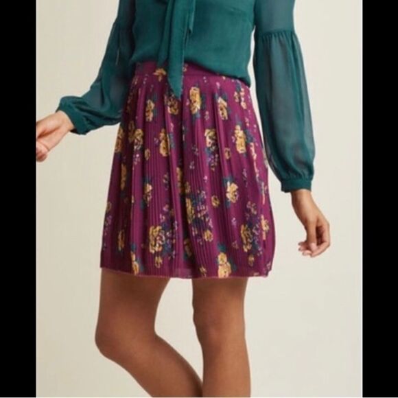 ModCloth skirt accordion plisse pleat floral purple bloomcore medium fairy - Picture 2 of 6